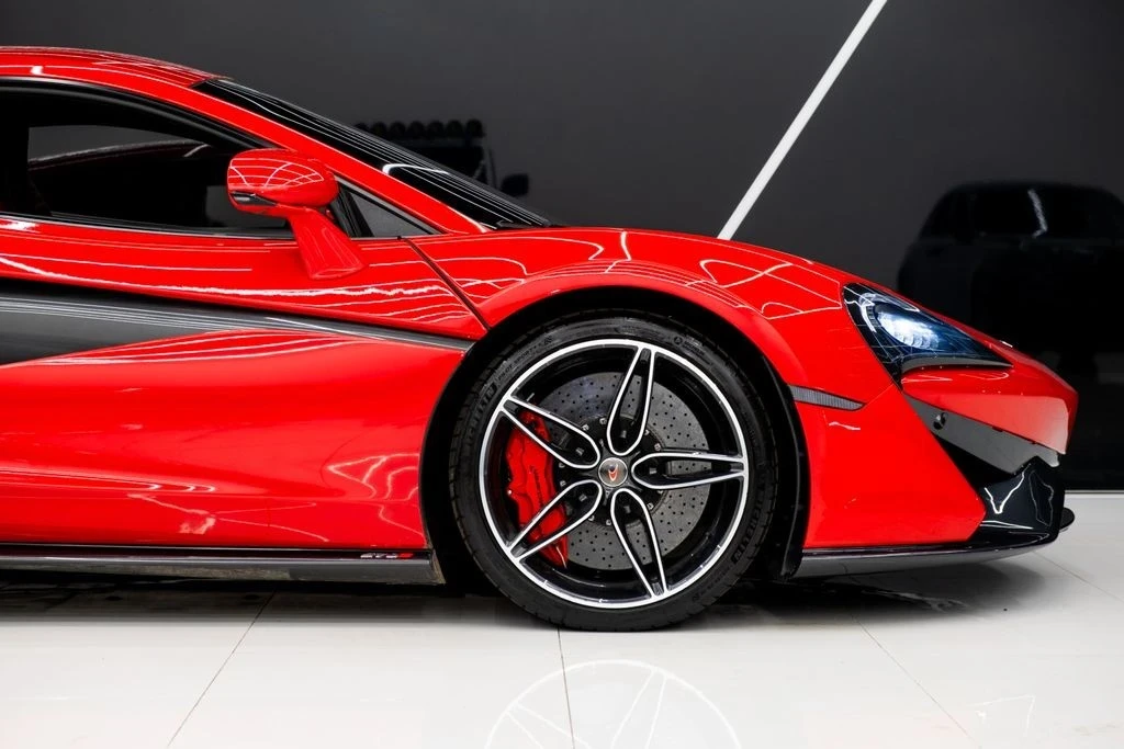 2017 McLaren 570 - Image 9 of 21