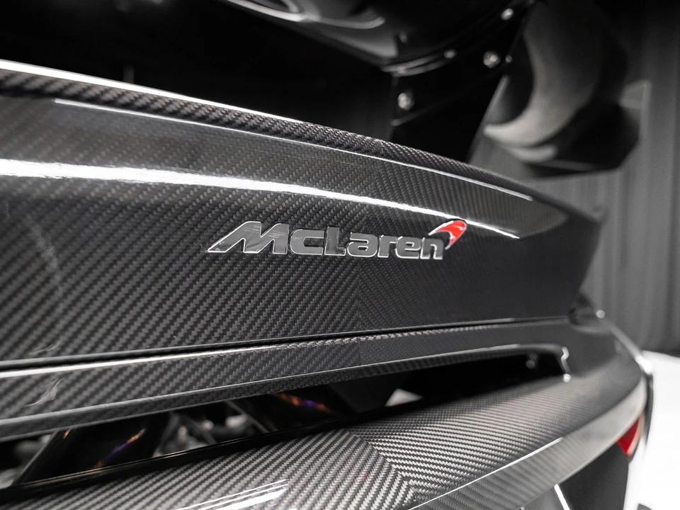 2017 McLaren 570S - Image 7 of 31