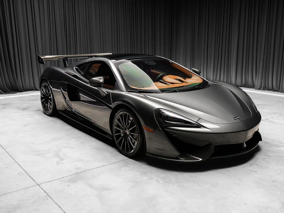 2017 McLaren 570S - Image 20 of 31