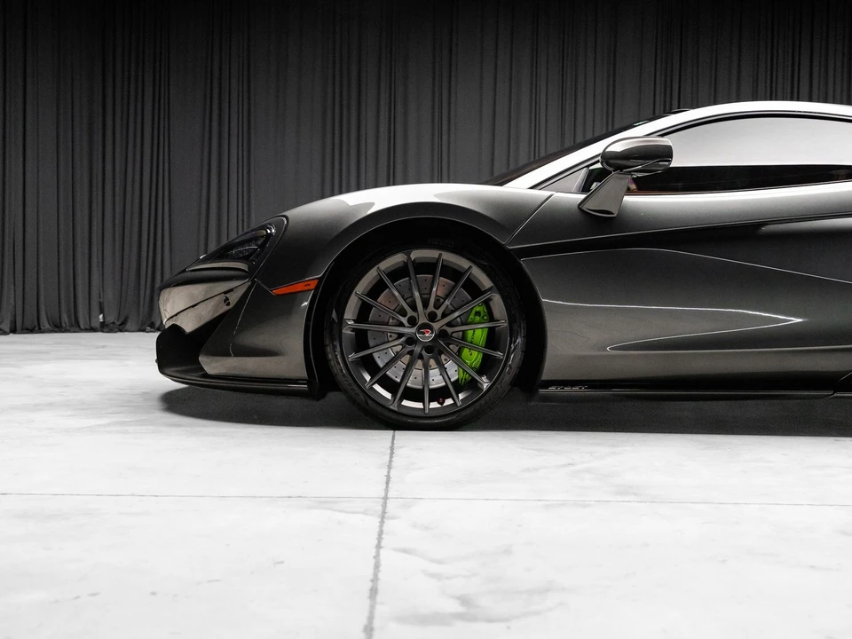 2017 McLaren 570S - Image 27 of 31