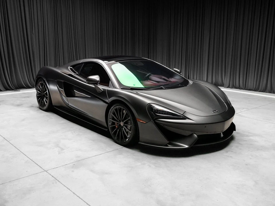 2017 McLaren 570S - Image 19 of 31
