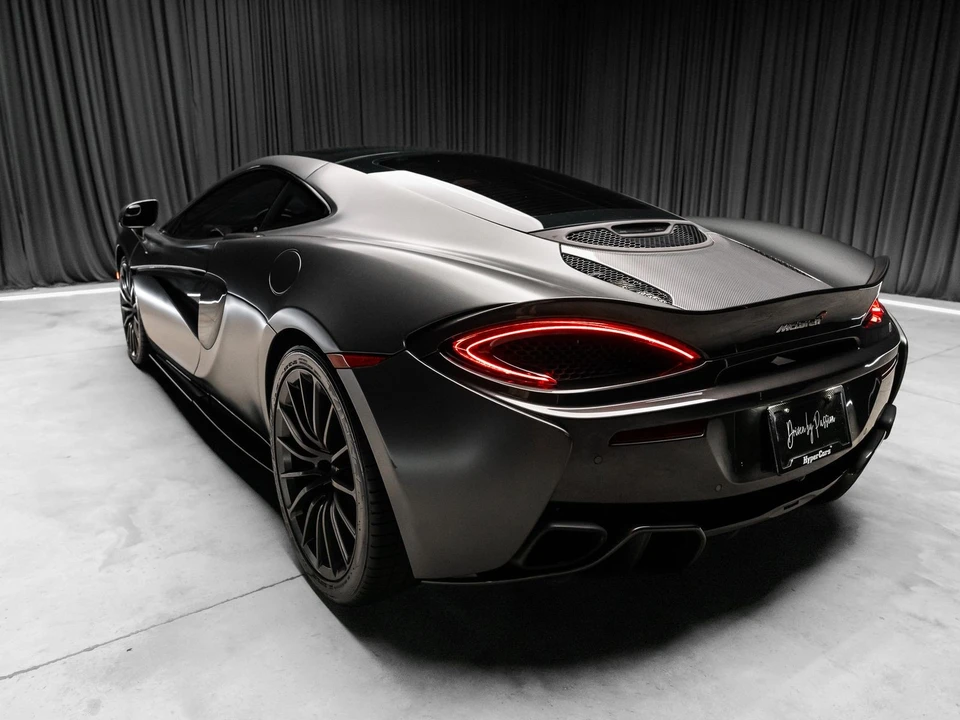 2017 McLaren 570S - Image 14 of 31