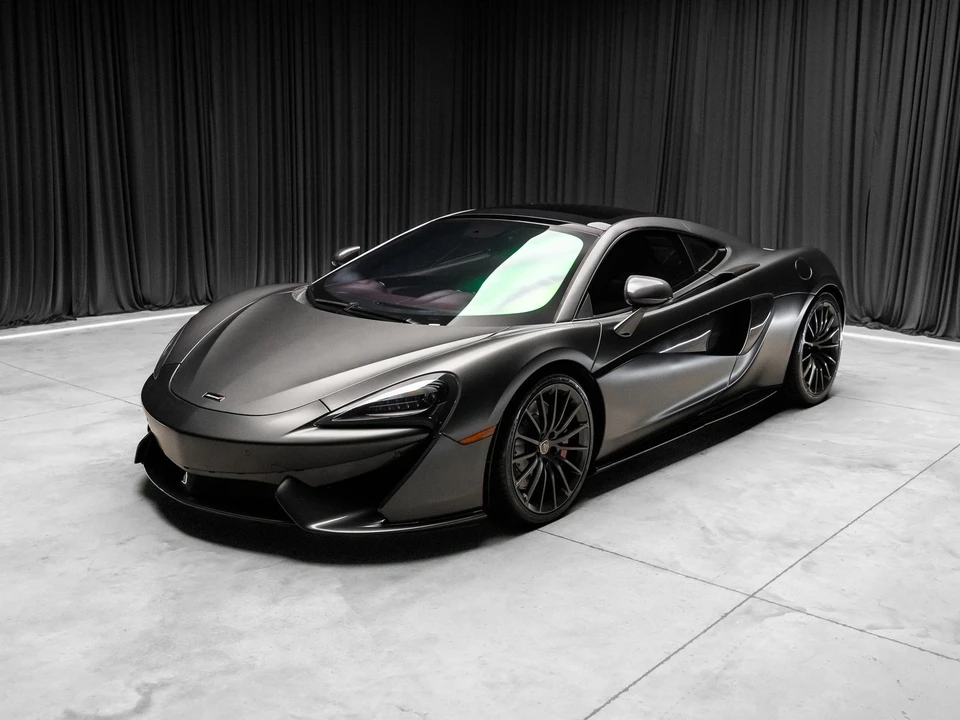 2017 McLaren 570S - Image 25 of 31