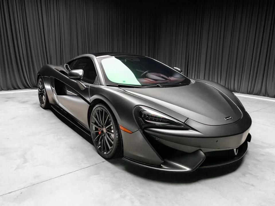 2017 McLaren 570S - Image 10 of 31
