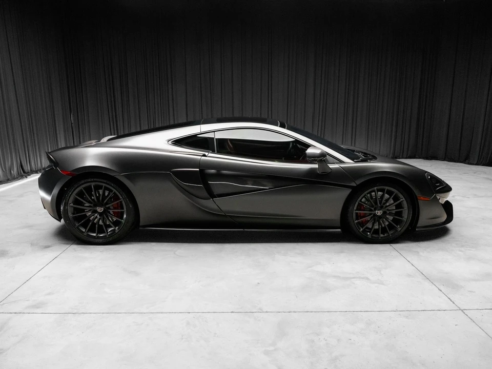 2017 McLaren 570S - Image 17 of 31