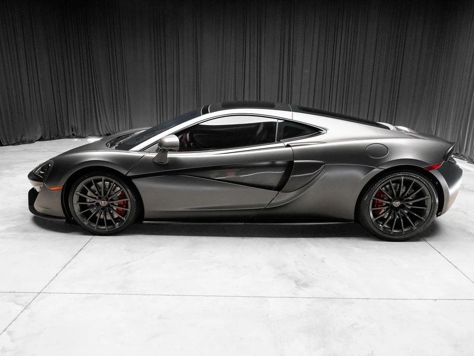 2017 McLaren 570S - Image 13 of 31