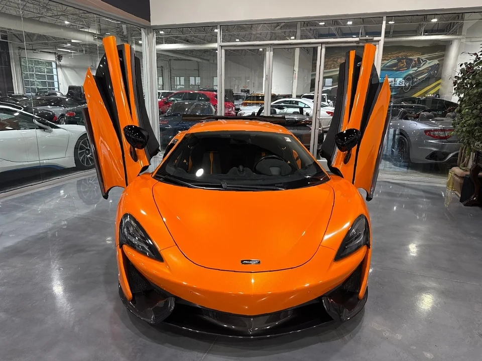2017 McLaren 570S - Image 2 of 21