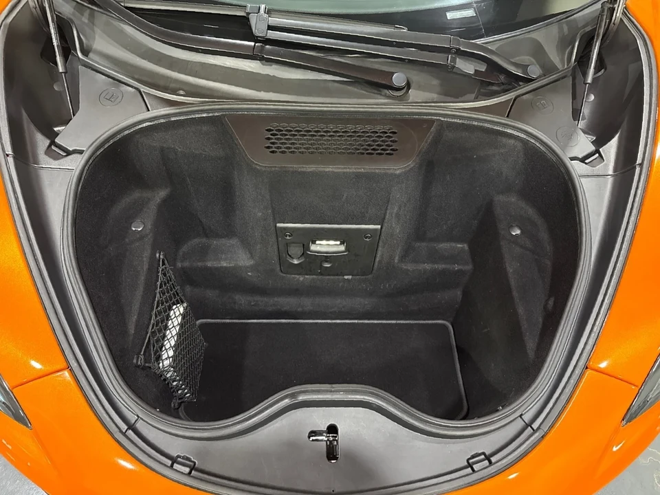 2017 McLaren 570S - Image 13 of 21