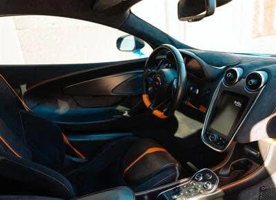 2017 McLaren 570GT - Image 4 of 10