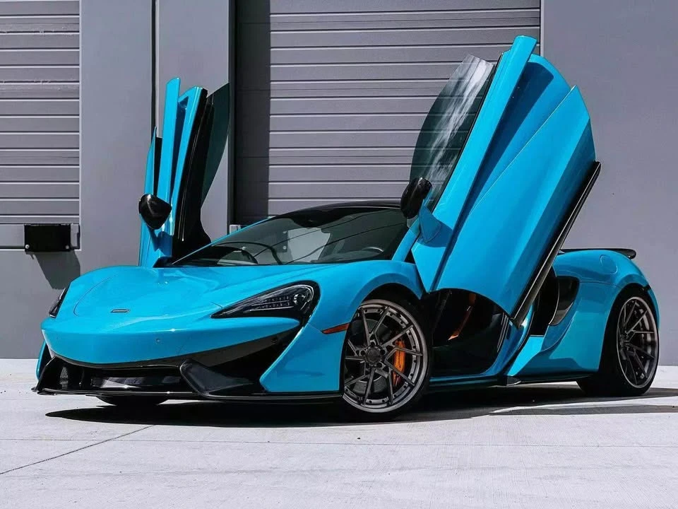 2017 McLaren 570GT - Image 9 of 10