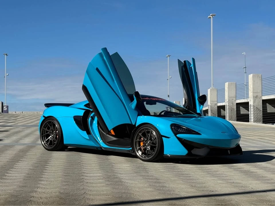 2017 McLaren 570GT - Image 6 of 10