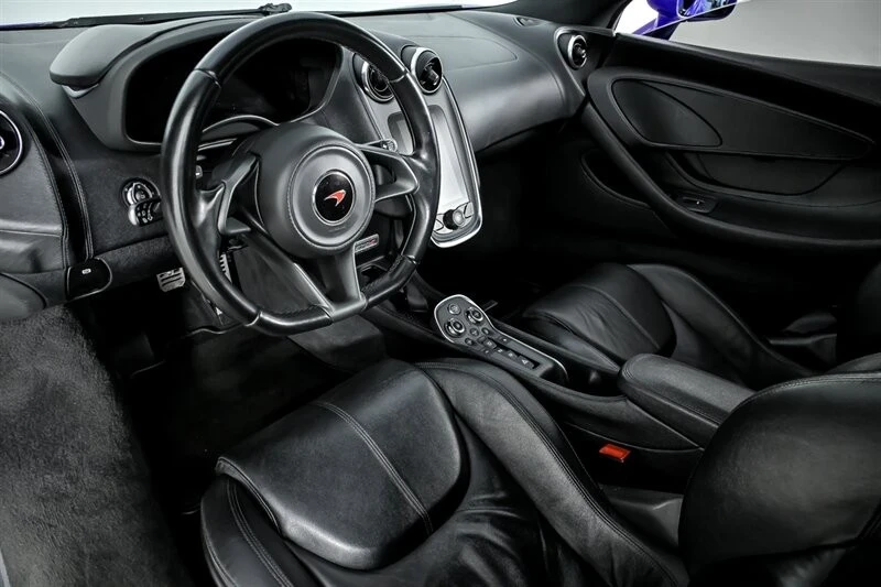 2017 McLaren 570 - Image 21 of 21