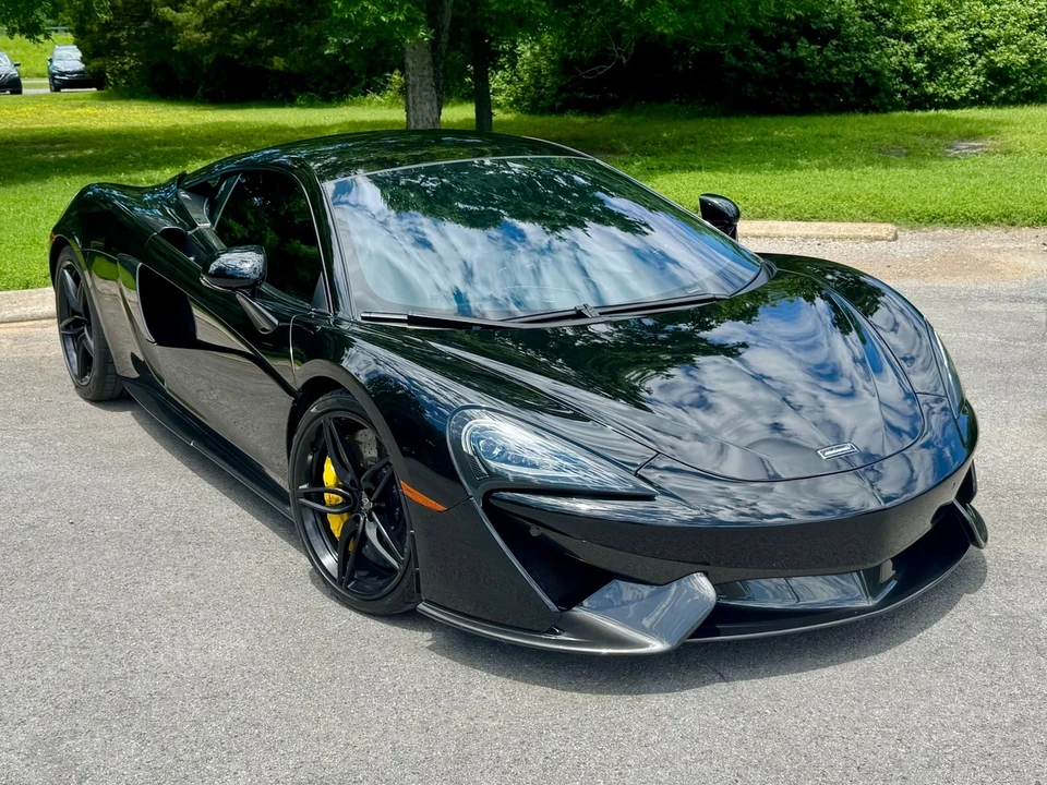 2017 McLaren 570 - Image 9 of 12