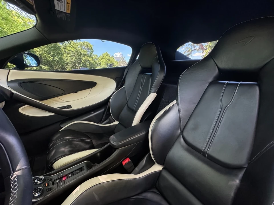 2017 McLaren 570 - Image 19 of 21