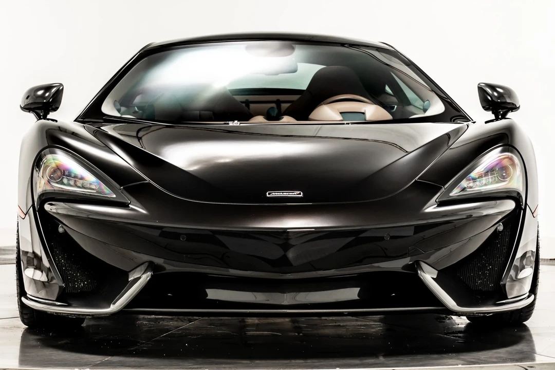2017 McLaren 570 - Image 4 of 21