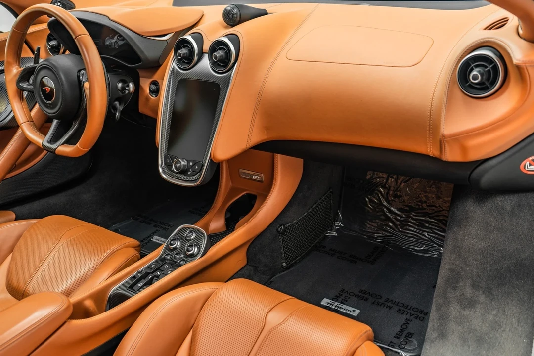 2017 McLaren 570 - Image 14 of 21