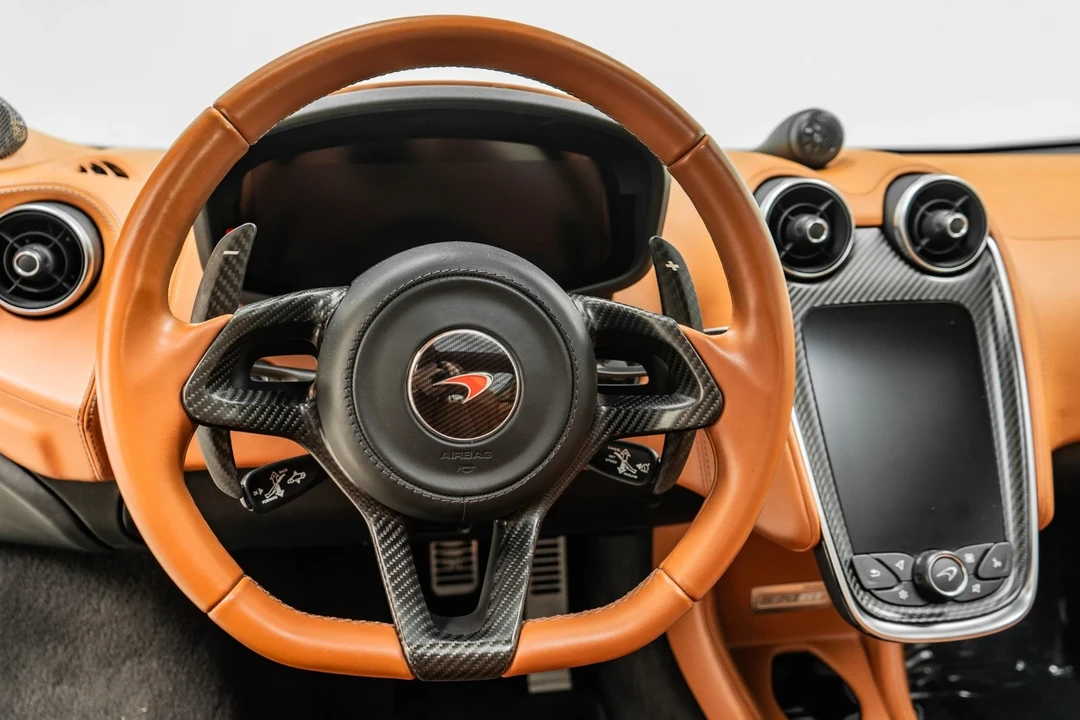 2017 McLaren 570 - Image 15 of 21