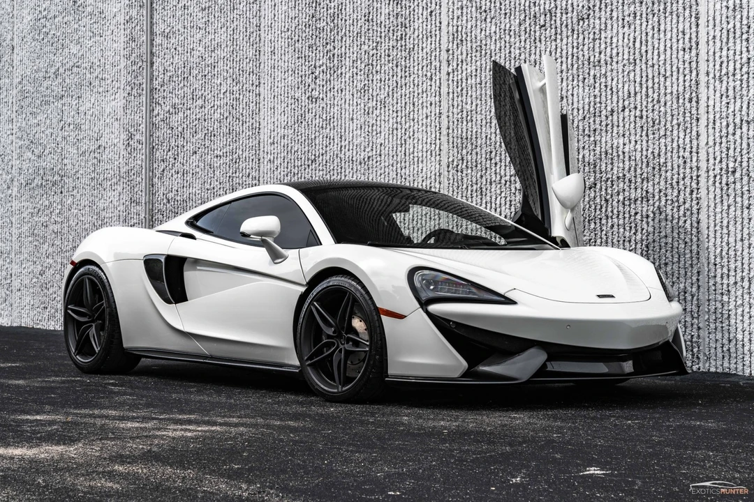2017 McLaren 570S - Image 4 of 21