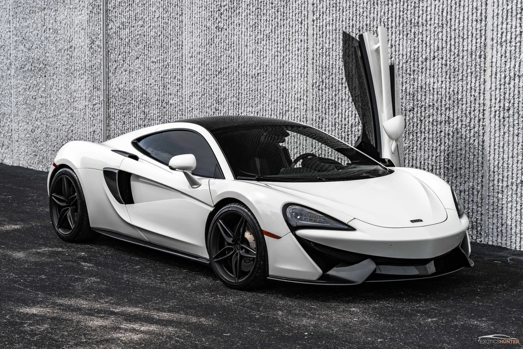 2017 McLaren 570S - Image 13 of 21