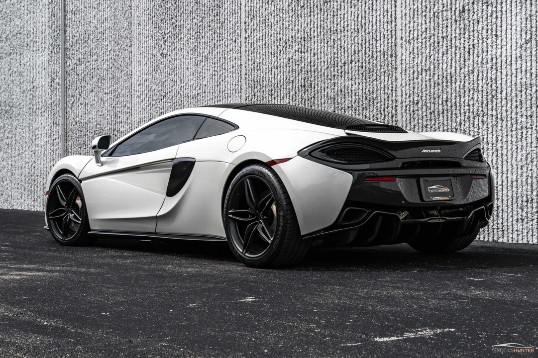 2017 McLaren 570S - Image 3 of 21