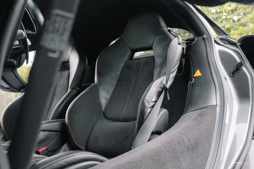 2017 McLaren 570S - Image 12 of 12