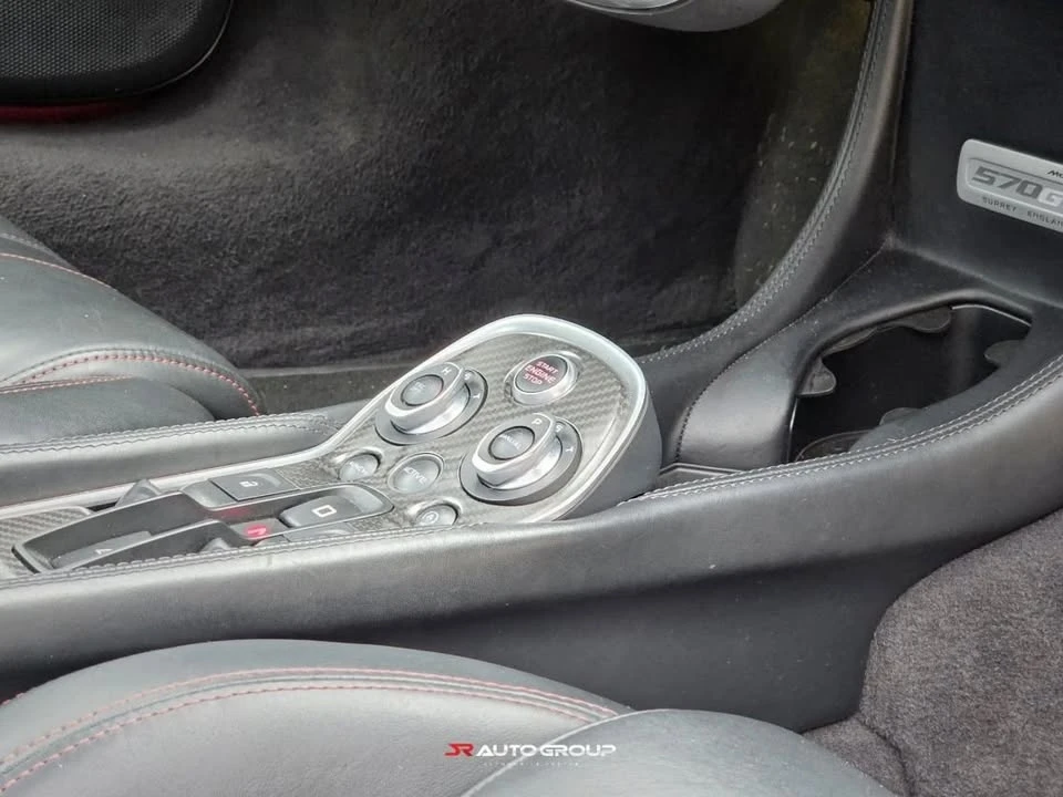 2017 McLaren 570GT - Image 13 of 17