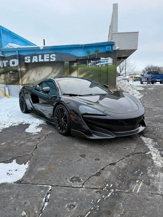 2017 McLaren 570GT - Image 3 of 13