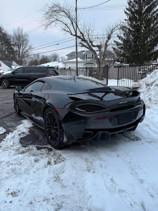 2017 McLaren 570GT - Image 5 of 13