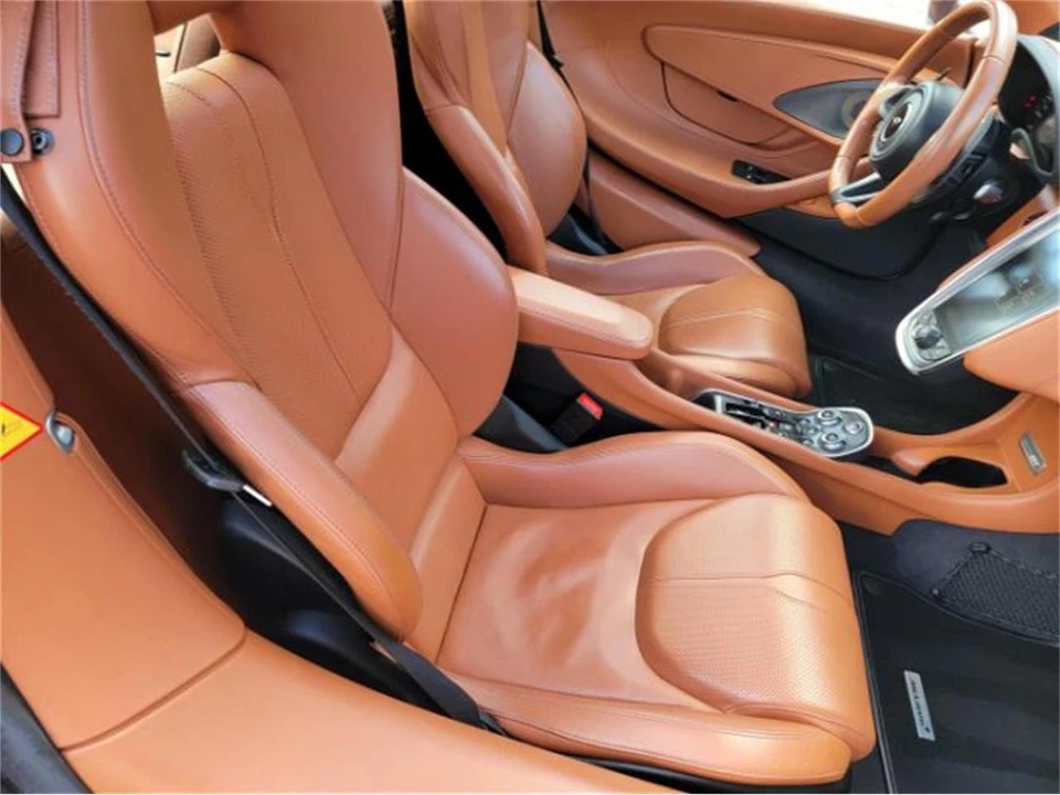 2017 McLaren 570GT - Image 9 of 29