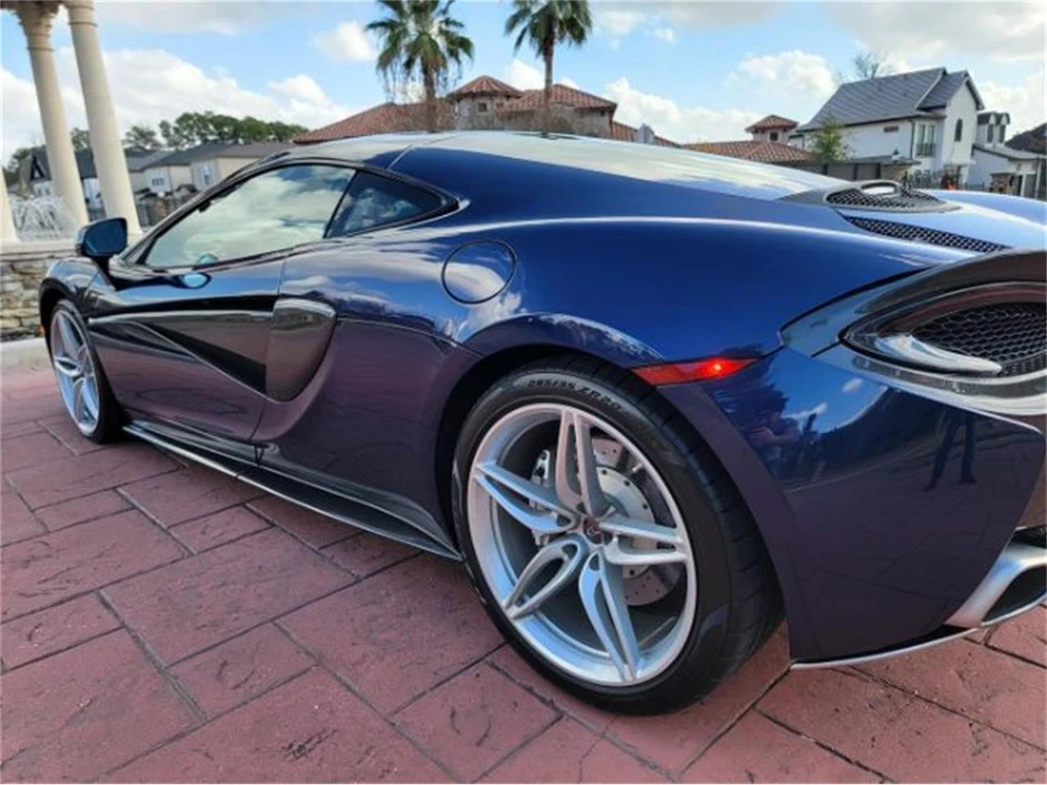 2017 McLaren 570GT - Image 14 of 29