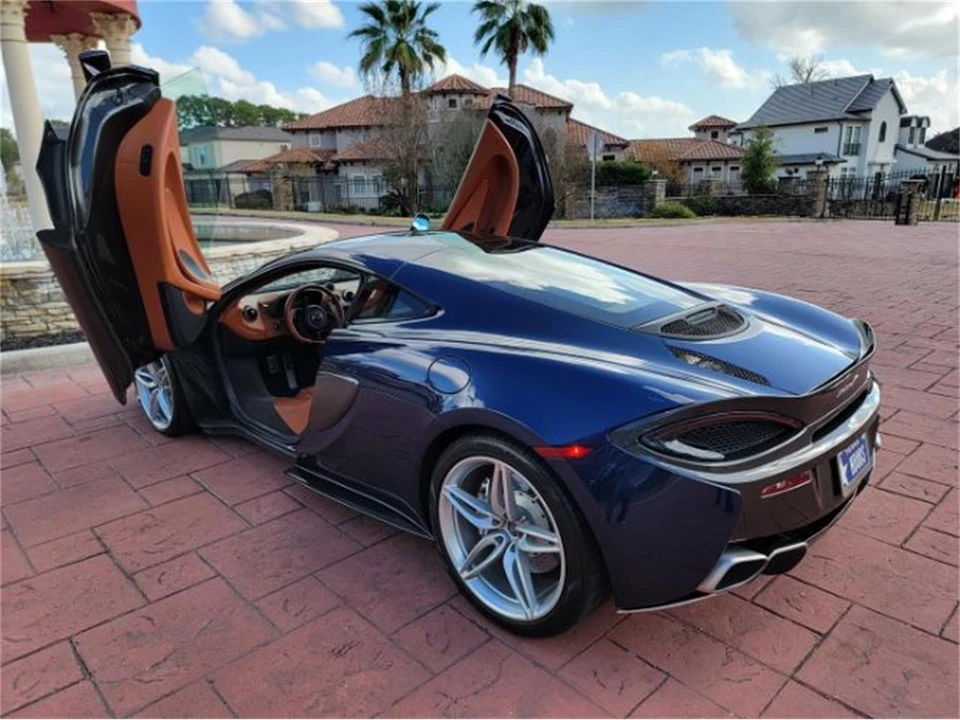 2017 McLaren 570GT - Image 18 of 29