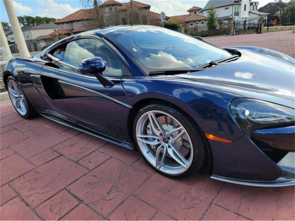 2017 McLaren 570GT - Image 26 of 29