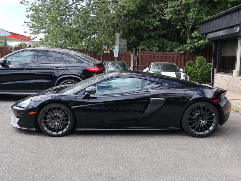 2017 McLaren 570GT - Image 3 of 12