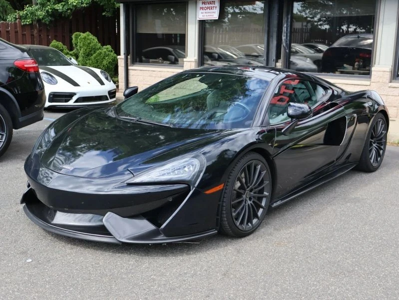 2017 McLaren 570GT - Image 2 of 12