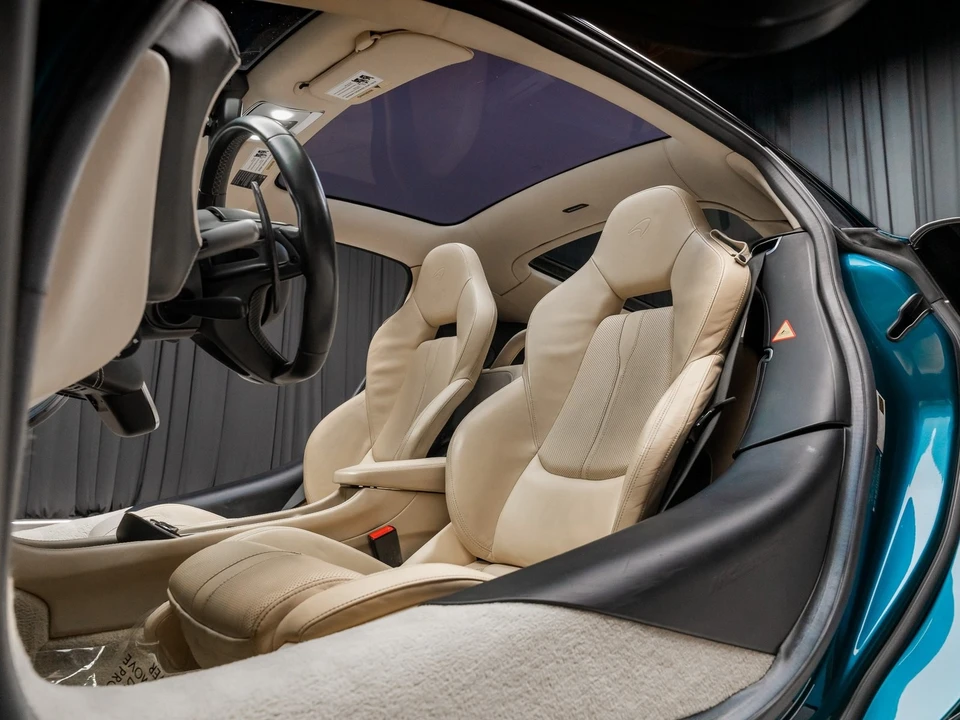 2017 McLaren 570GT - Image 5 of 12