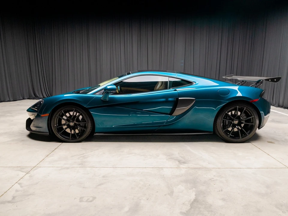 2017 McLaren 570GT - Image 12 of 12