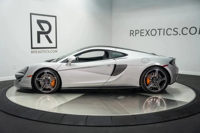 2017 McLaren 570GT - Image 7 of 30