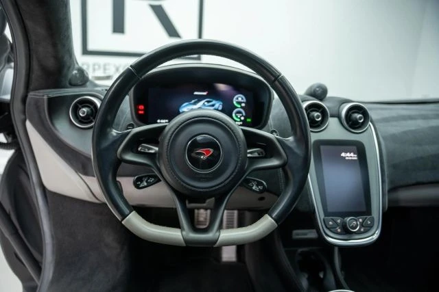 2017 McLaren 570GT - Image 27 of 30