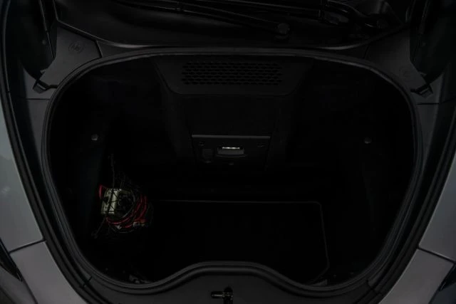 2017 McLaren 570GT - Image 15 of 30