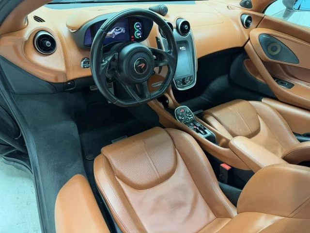 2017 McLaren 570GT - Image 2 of 31