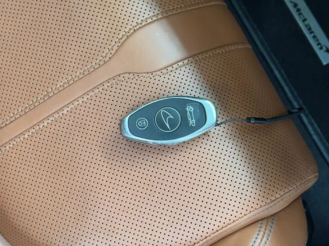 2017 McLaren 570GT - Image 31 of 31