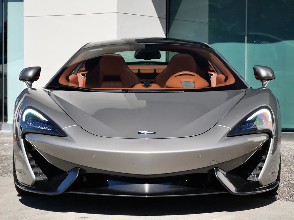 2017 McLaren 570GT - Image 2 of 29