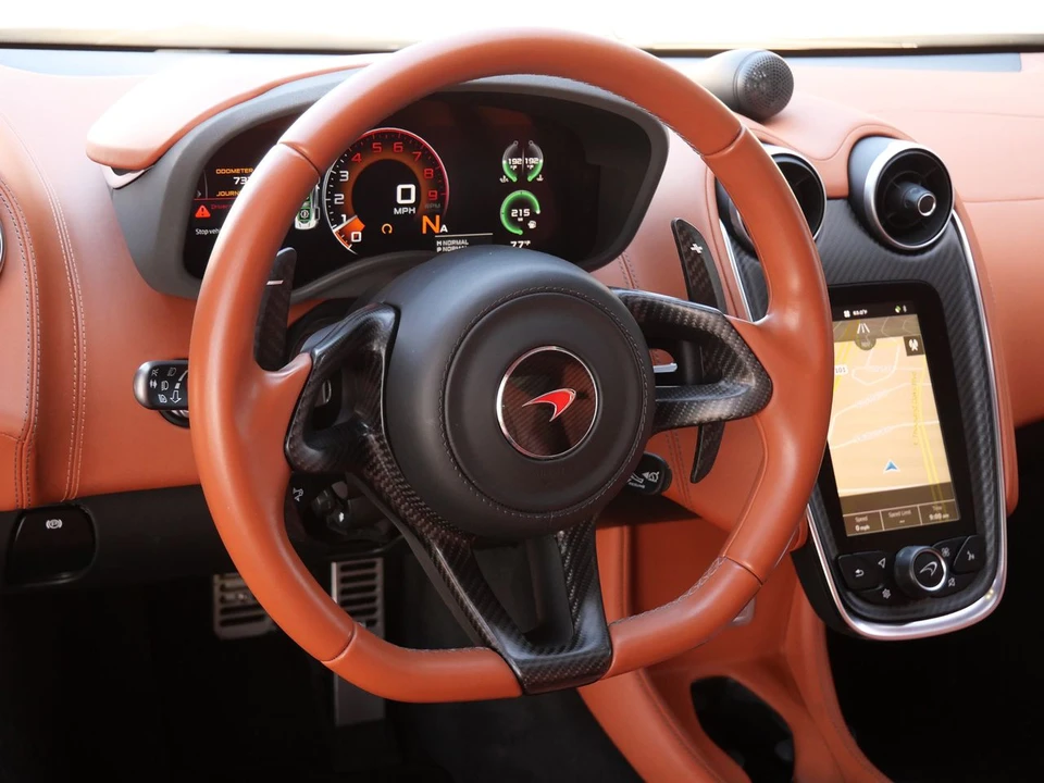 2017 McLaren 570GT - Image 9 of 29