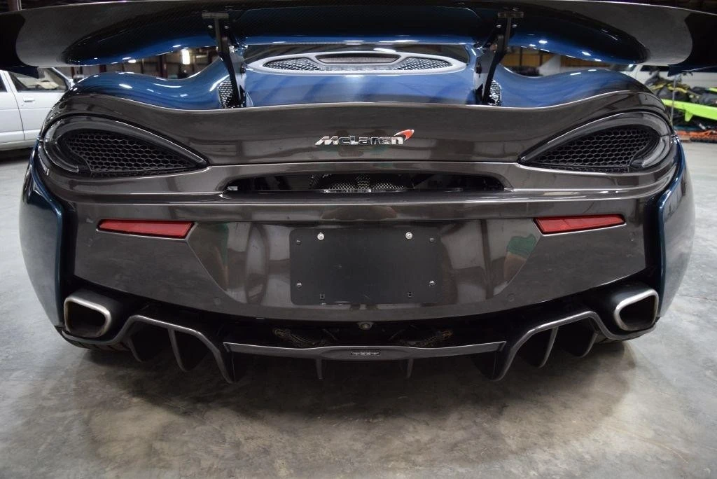 2017 McLaren 570GT - Image 13 of 31