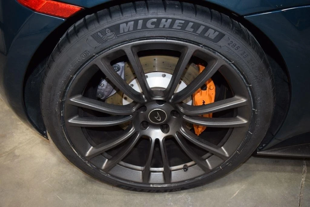 2017 McLaren 570GT - Image 19 of 31