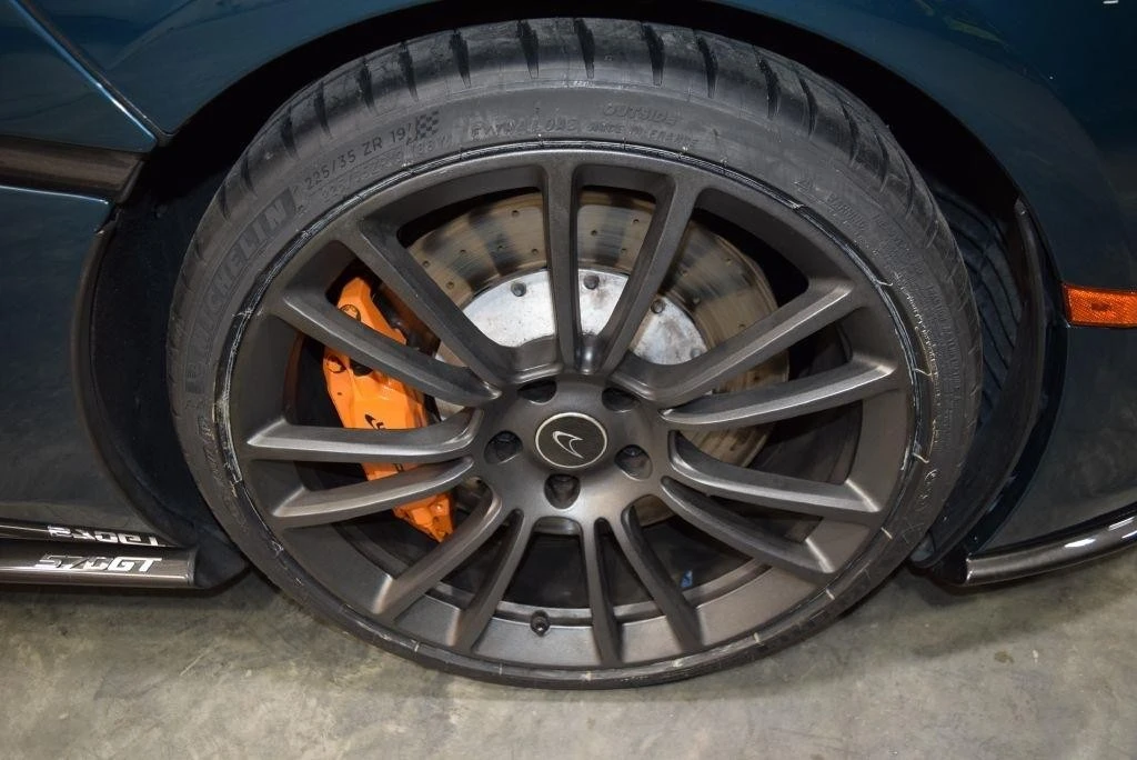 2017 McLaren 570GT - Image 18 of 31
