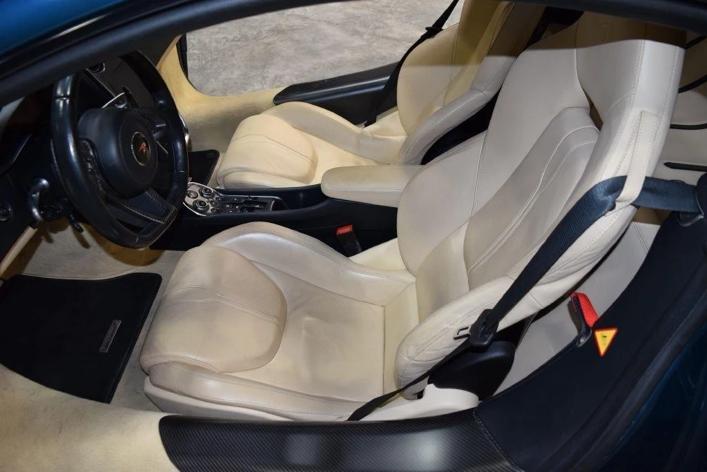 2017 McLaren 570GT - Image 26 of 31