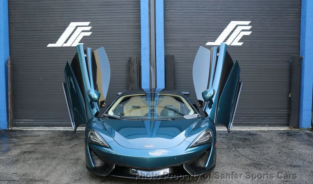 2017 McLaren 570GT - Image 9 of 12