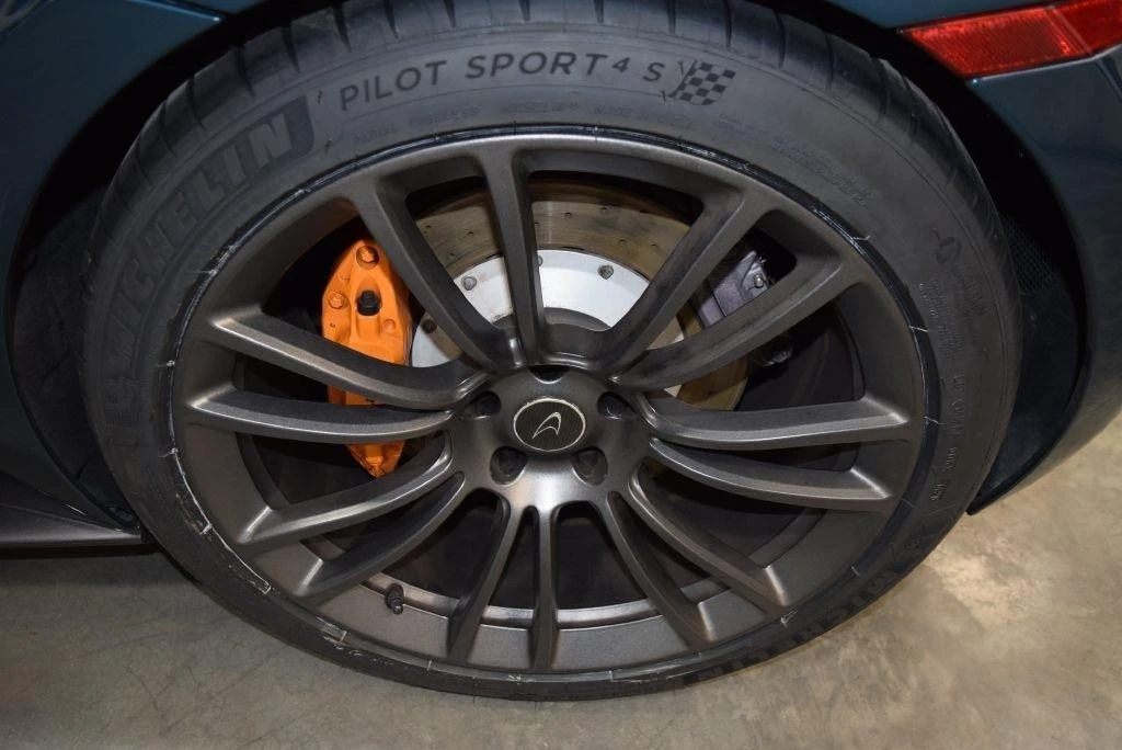 2017 McLaren 570GT - Image 20 of 31