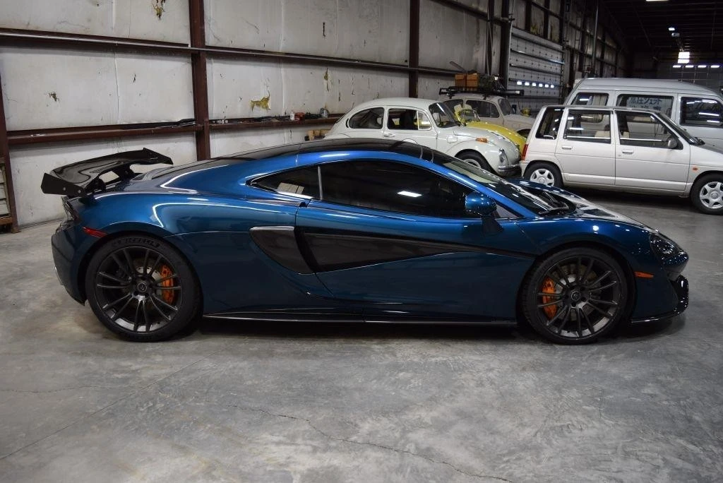 2017 McLaren 570GT - Image 10 of 31